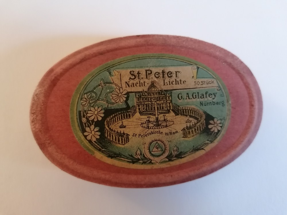 Stará krabička - Noční světla sv. Petra