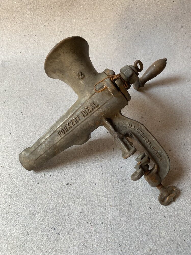 Starý mlýnek na odšťavování ovoce, Porkert Ideal