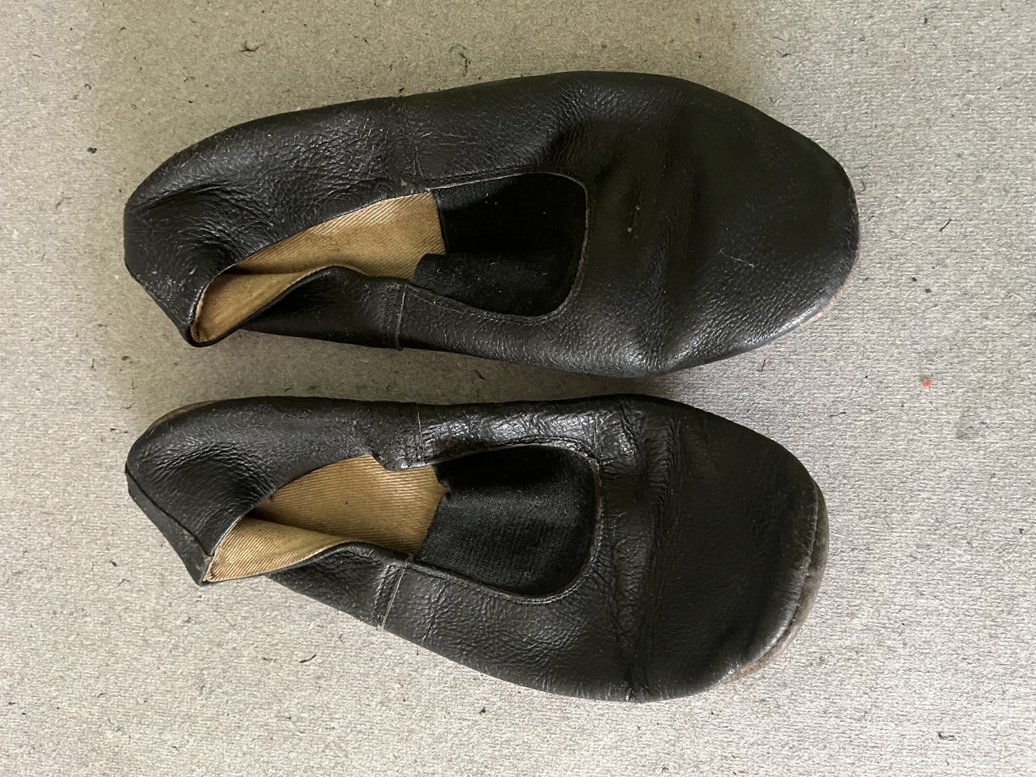 Cvičky, ťapky z dob socialismu, 3 páry Partizánske, 50-80.léta - Obrázek 2