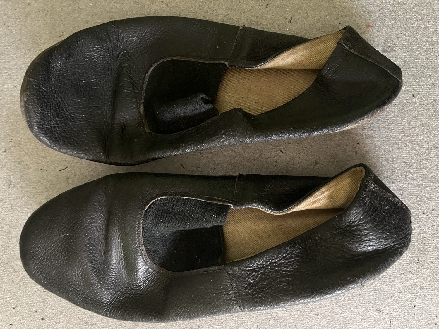 Cvičky, ťapky z dob socialismu, 3 páry Partizánske, 50-80.léta - Obrázek 4