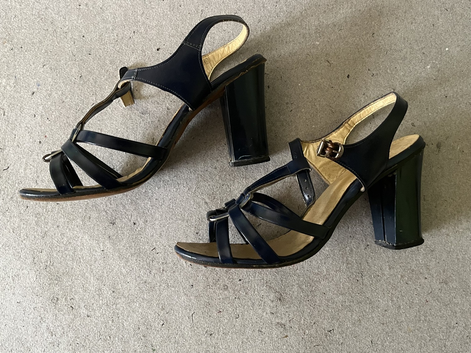 Dámské společenské boty na podpatku z dob socialismu, 3 páry - Obrázek 5