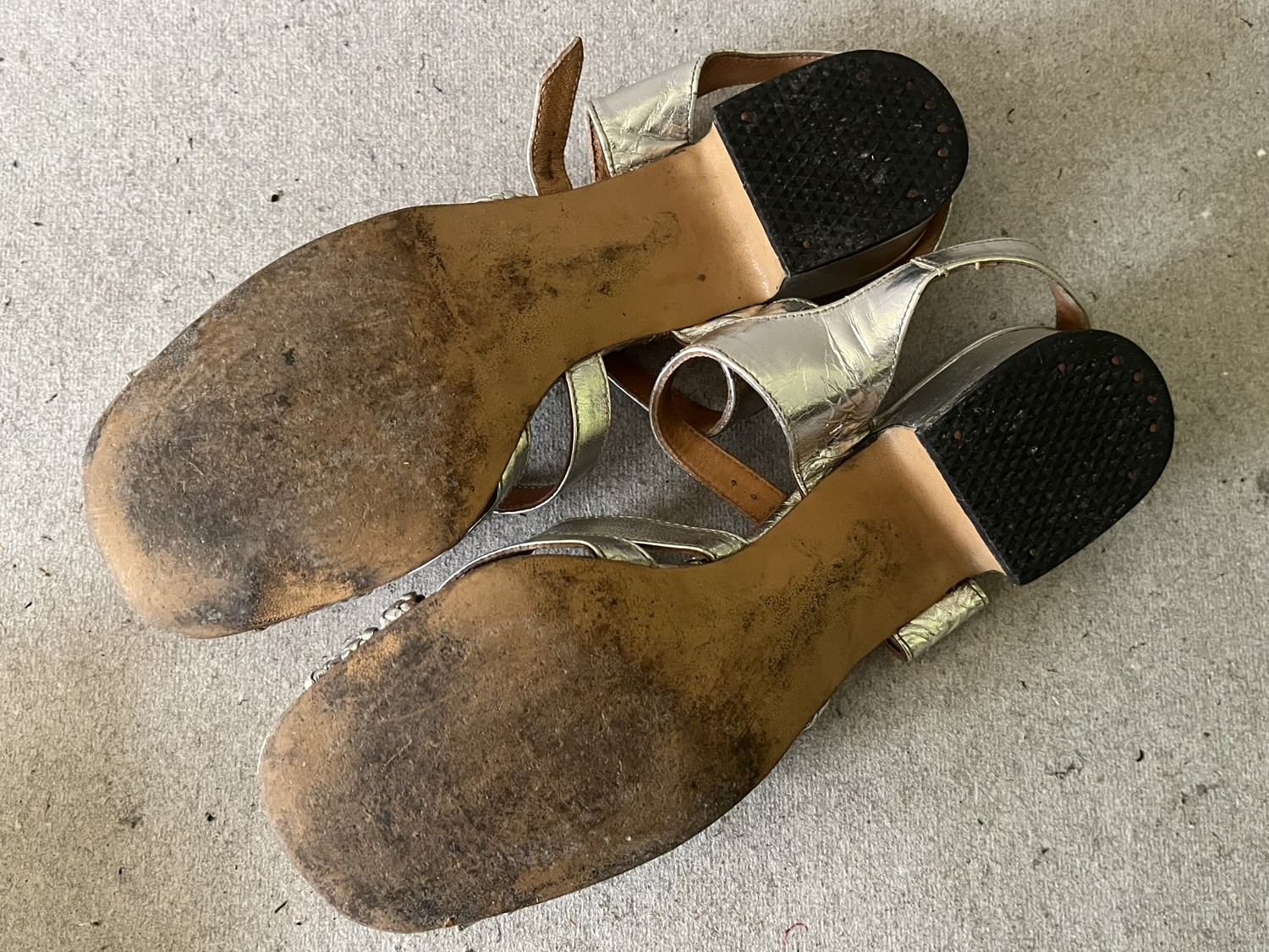 Dámské společenské boty na podpatku z dob socialismu, 3 páry - Obrázek 13