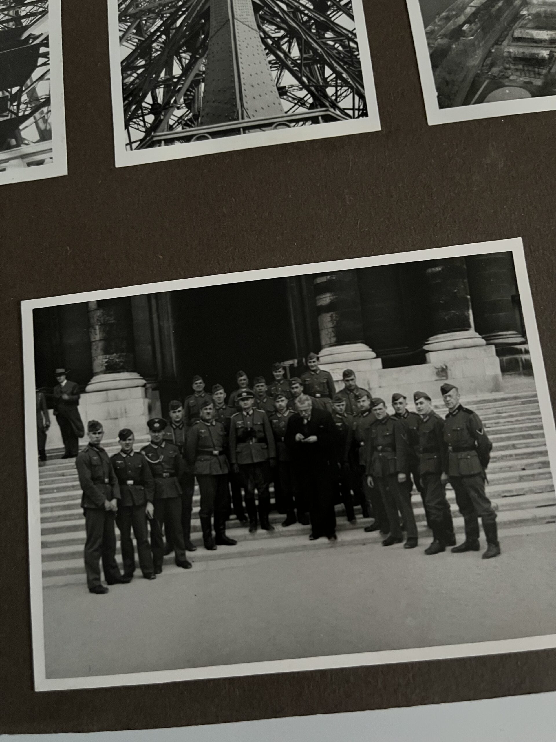 Album+kufřík fotografií německého vojáka z fronty, okupovaných oblastí 400ks - Obrázek 4