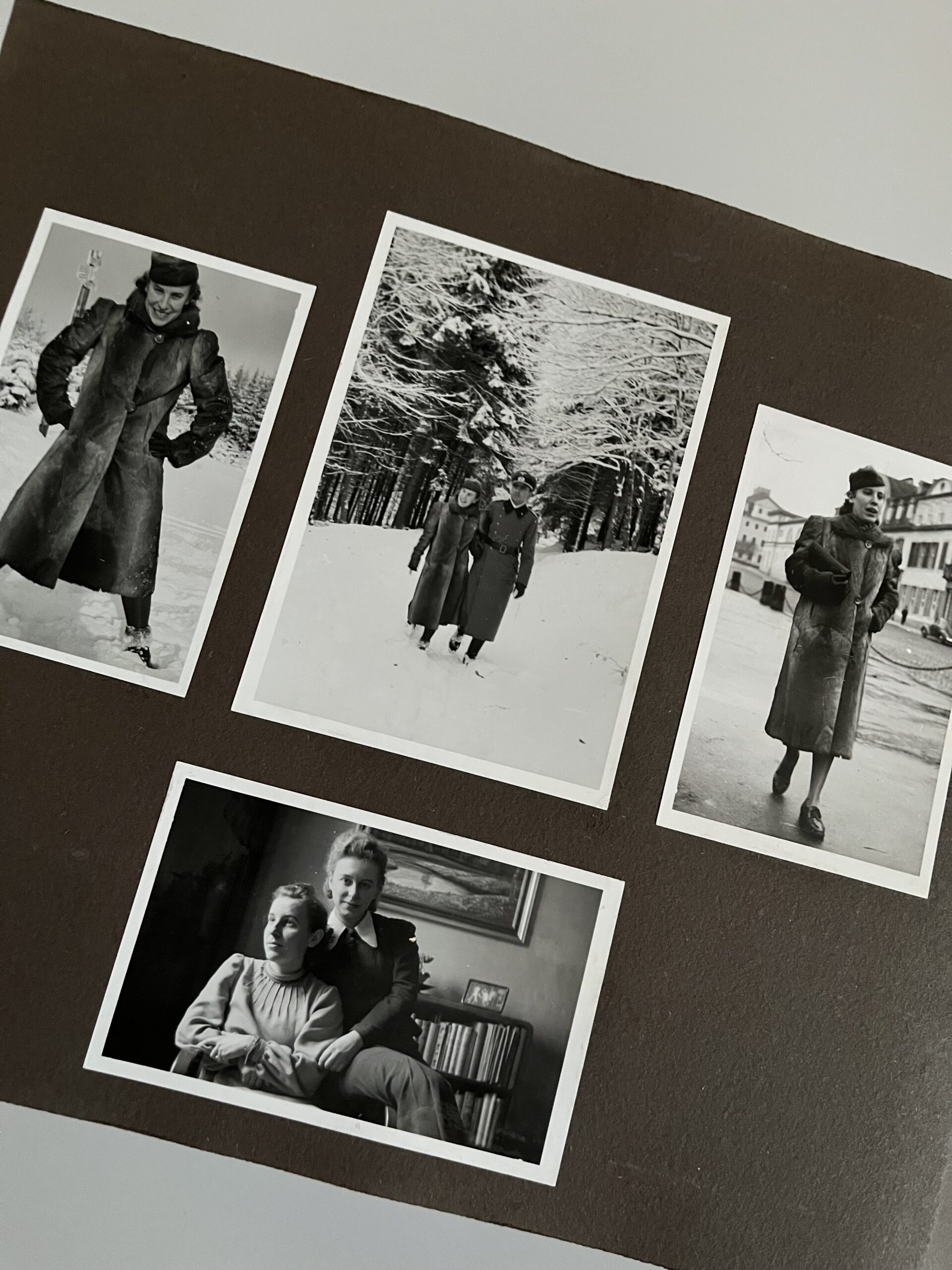 Album+kufřík fotografií německého vojáka z fronty, okupovaných oblastí 400ks - Obrázek 5