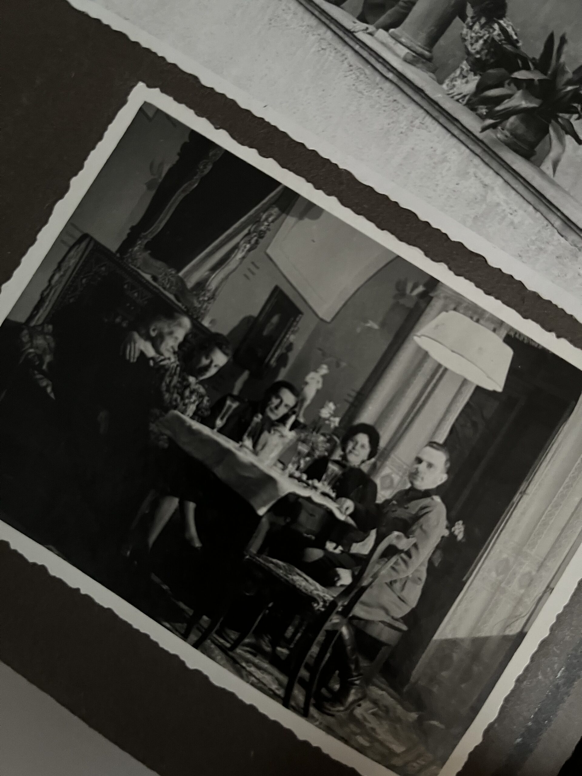 Album+kufřík fotografií německého vojáka z fronty, okupovaných oblastí 400ks - Obrázek 10