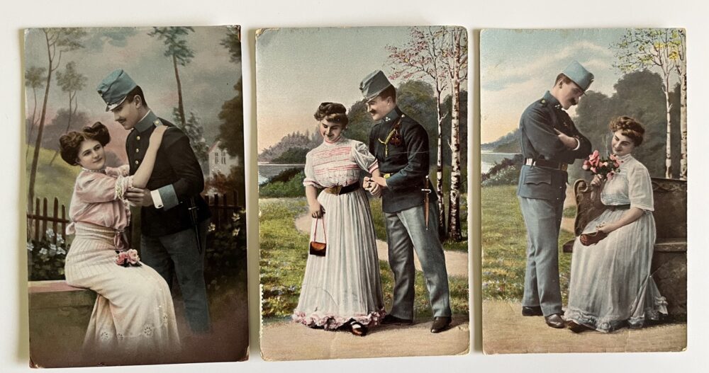 Vojenská pohlednice RU, WW1 - Voják s dívkou, bajonet série 3 ks