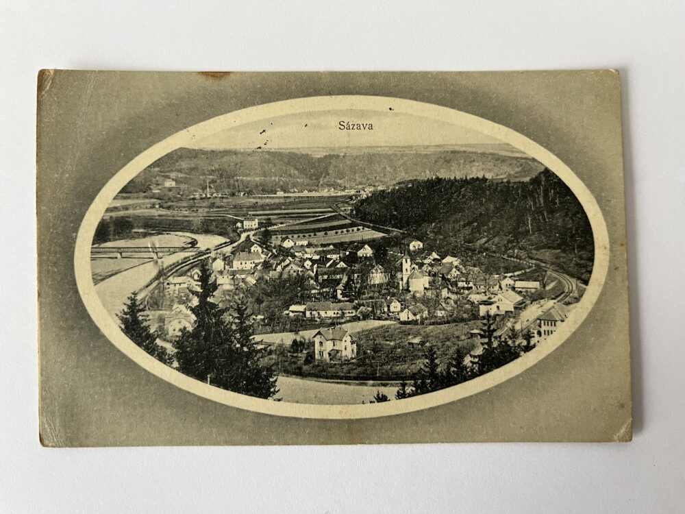 Pohlednice místopis Sázava - celkový pohled, okres Benešov 1938