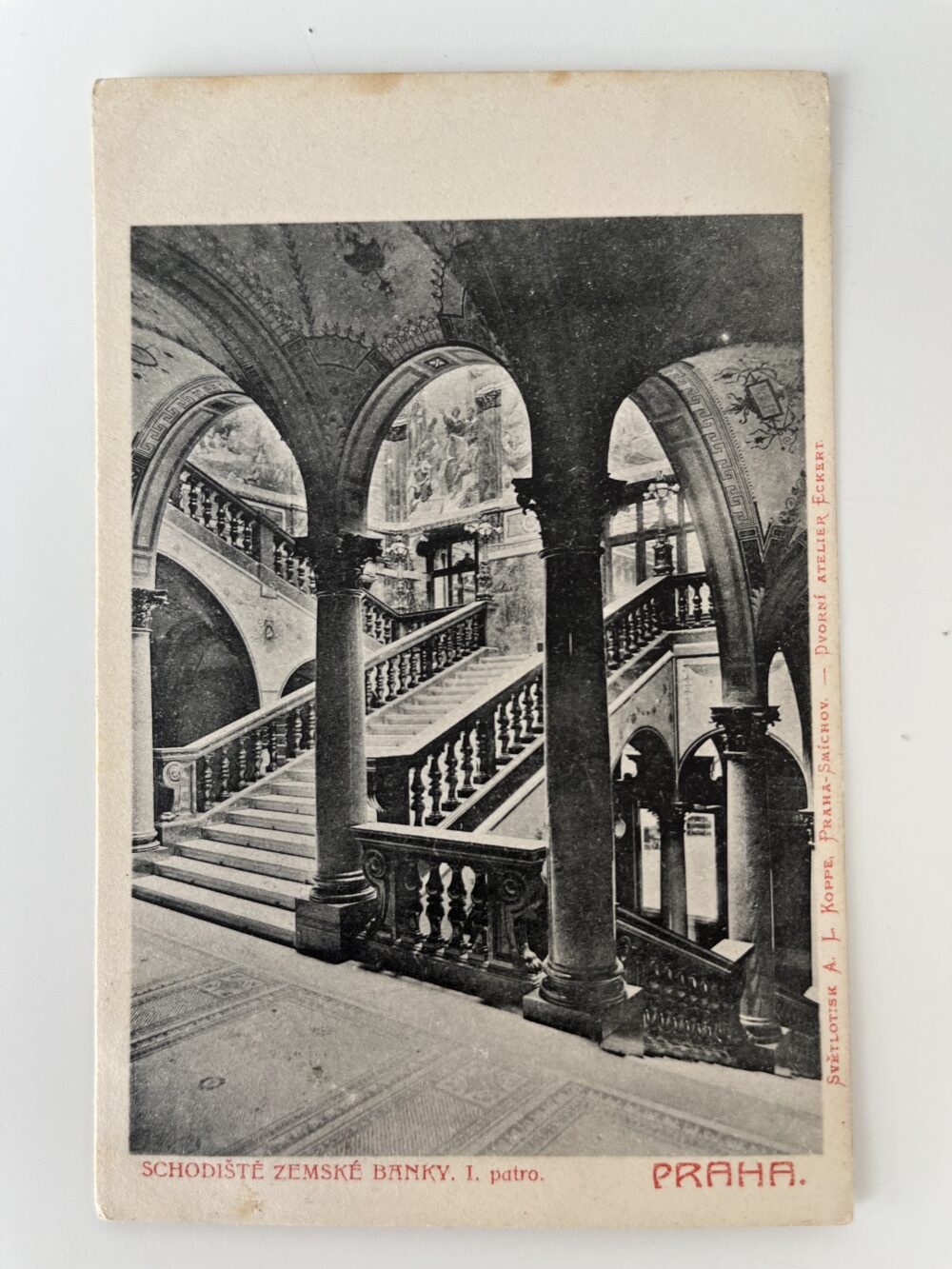 Pohlednice místopis Praha - Schodiště Zemské banky, I. patro 1907