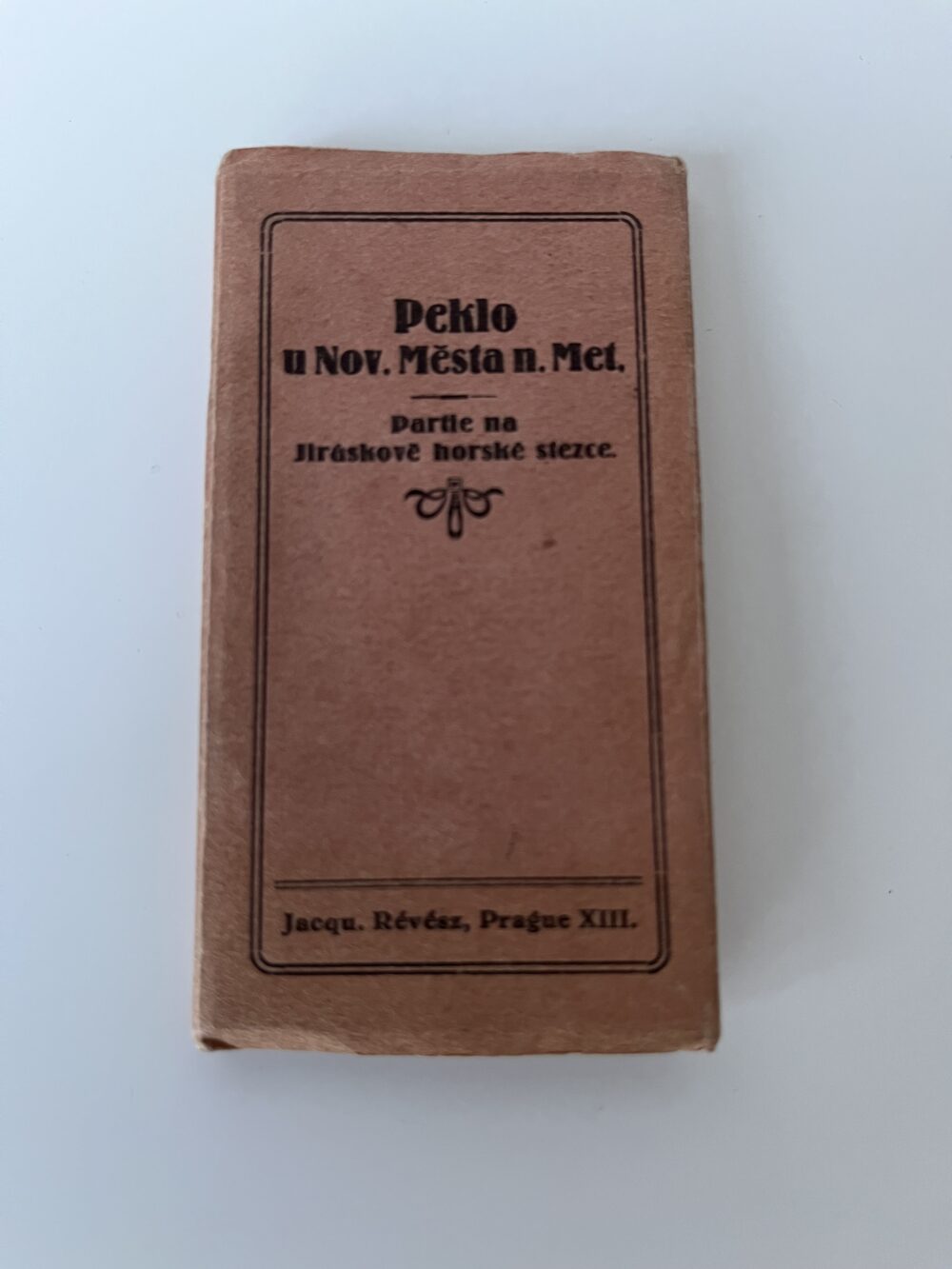 Leporelo Peklo u Nového Města nad Metují, razítko Peklo 12 snímků