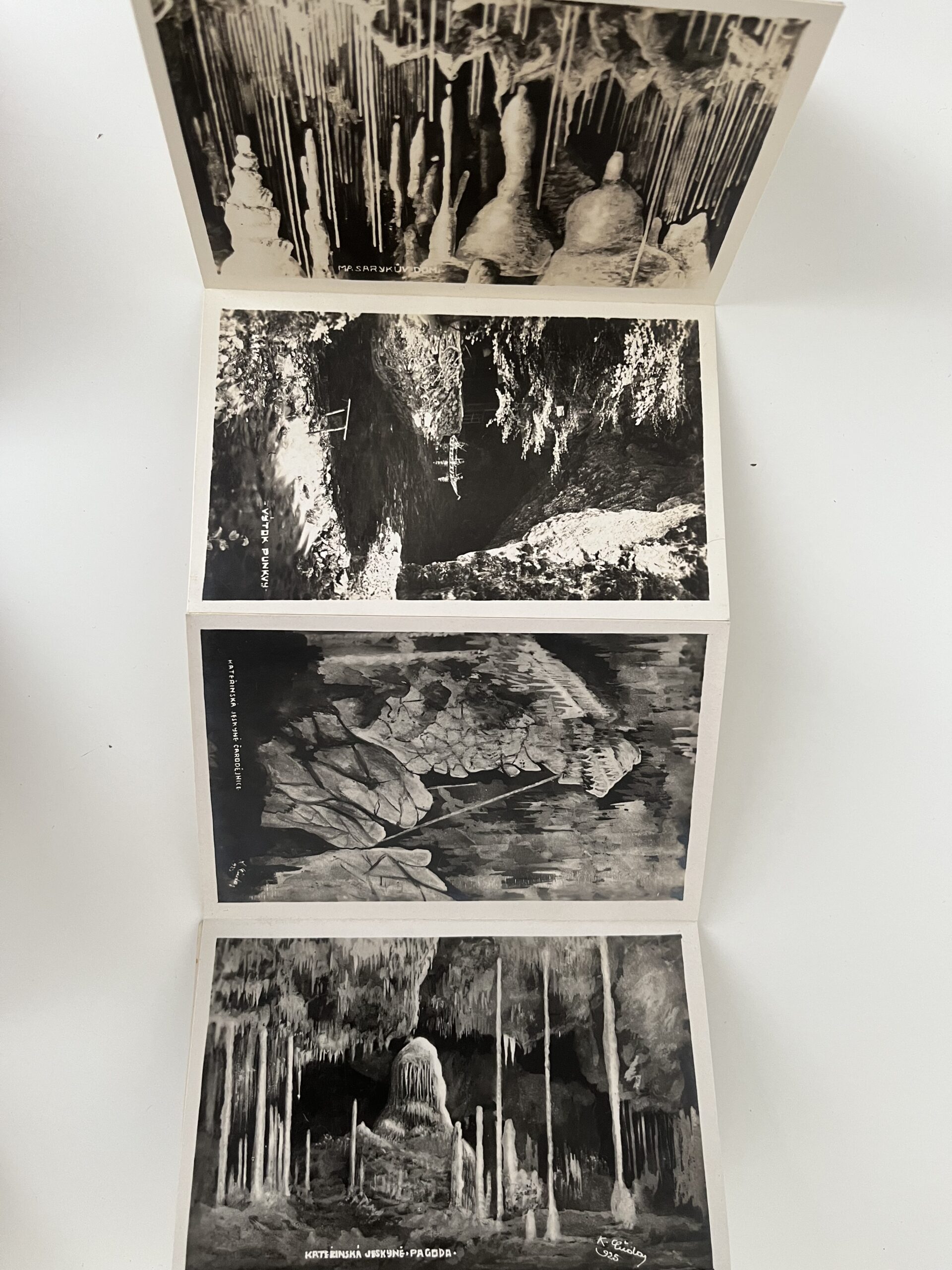 Leporelo Moravský kras Macocha, 5 ks razítko 1.pol.20.stol. - Obrázek 15