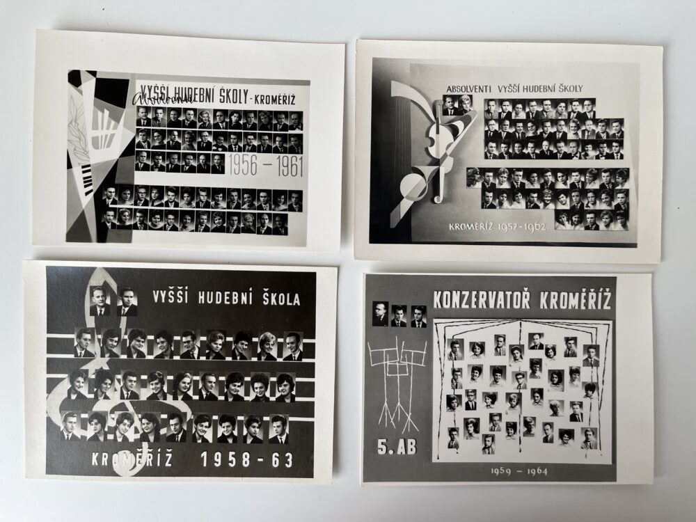 Fotografie Tabla  Absolventi Vyšší hudební školy, Kroměříž 4 ks