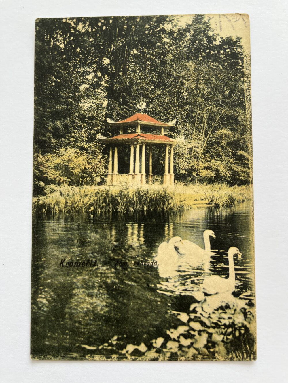 Pohlednice Kroměříž - Čínský pavilon, zámecká zahrada, labutě r.1917