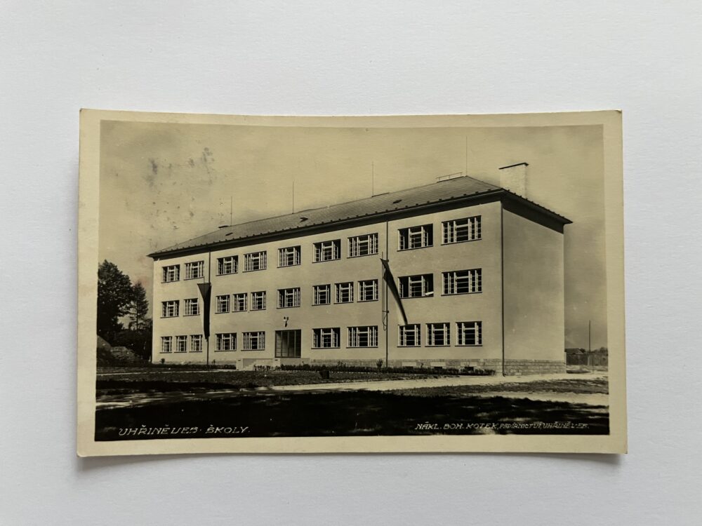 Pohlednice místopis Uhříněves - Škola, okres Praha 1934