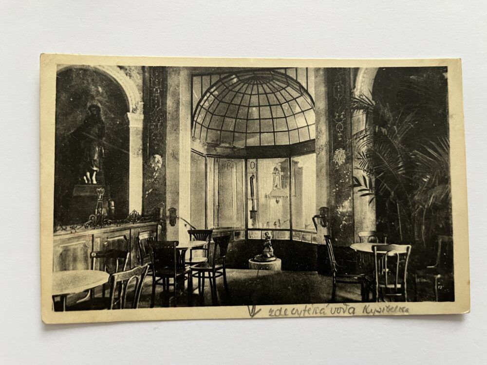 Pohlednice Kyselka, Giesshübl-Sauerbrunno interiér okr. Karlovy Vary