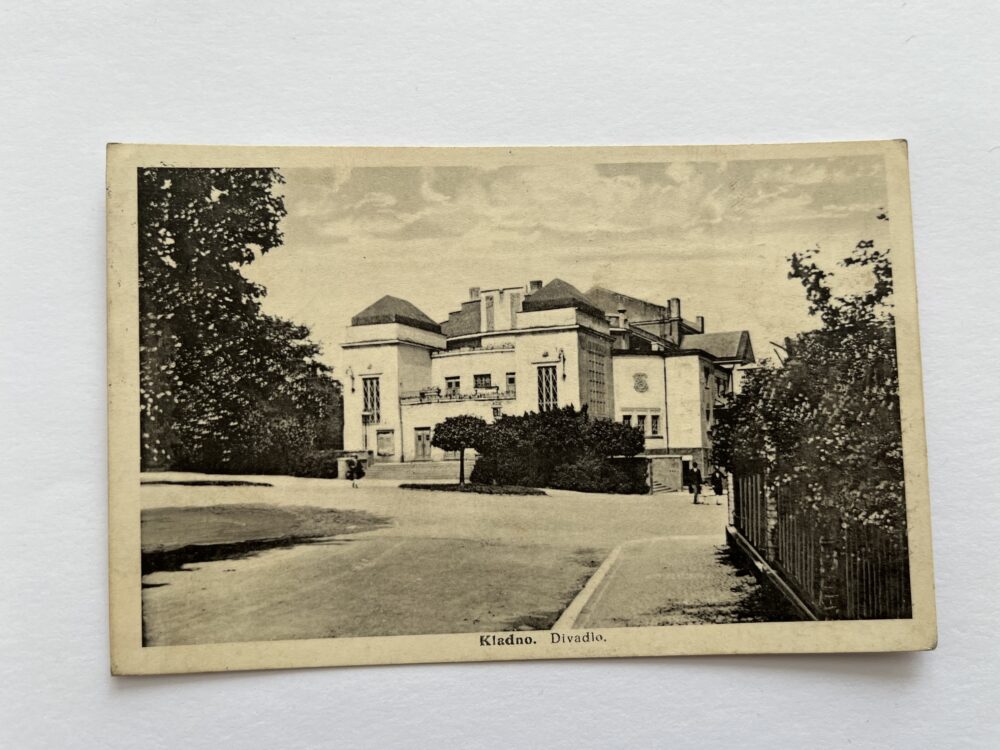 Pohlednice místopis Kladno - Divadlo, r.1930