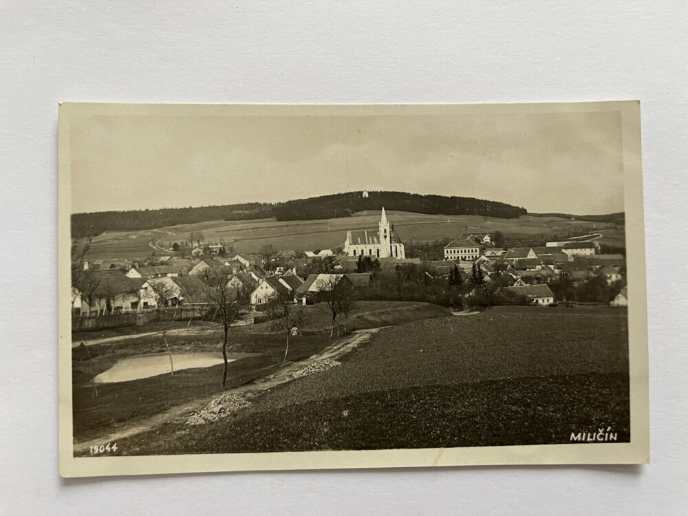 Pohlednice místopis - Miličín, celkový pohled okres Benešov