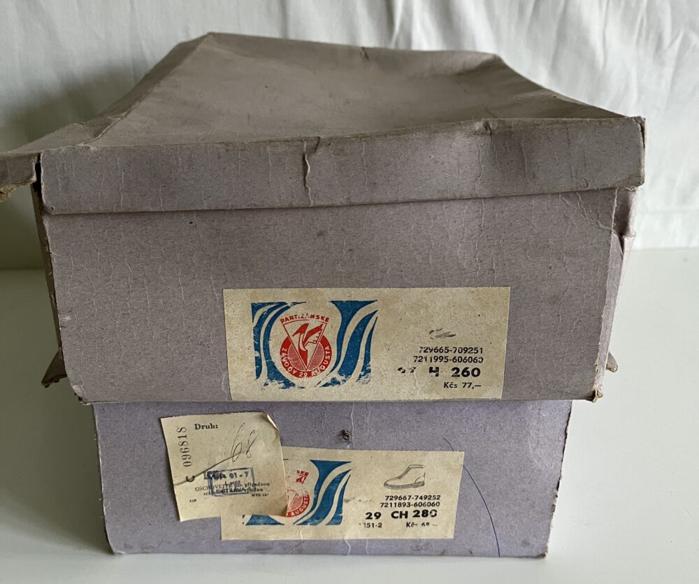 Pánské důchodky Partizánske z dob socialismu 2 páry, nenošené