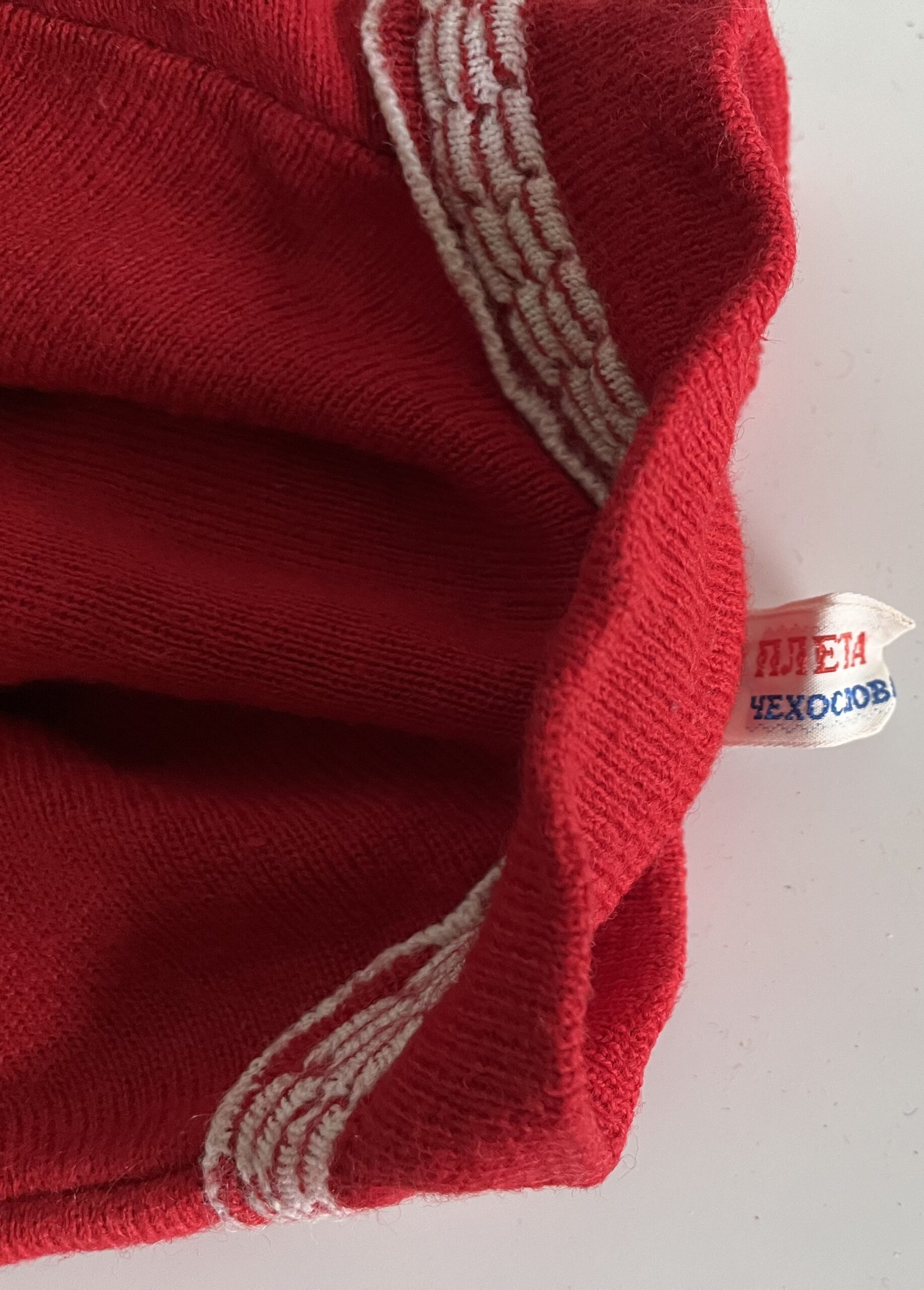 Konvolut dětského oblečení z dob socialismu - dupačky, svetry - Obrázek 5