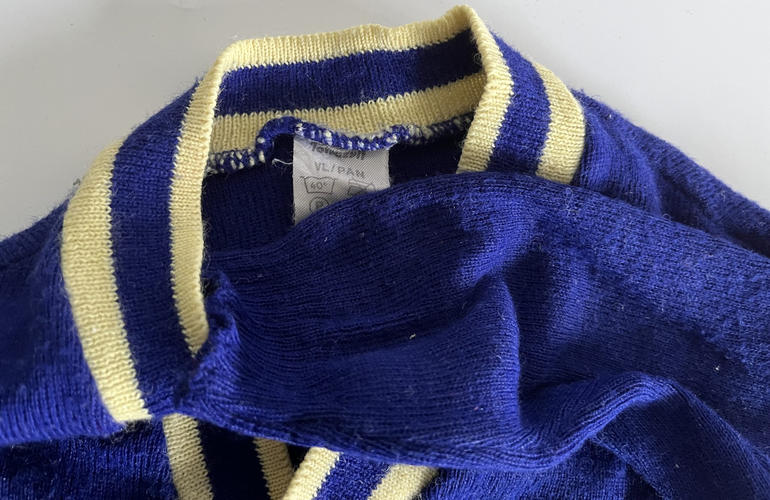 Konvolut dětského oblečení z dob socialismu - dupačky, svetry - Obrázek 17