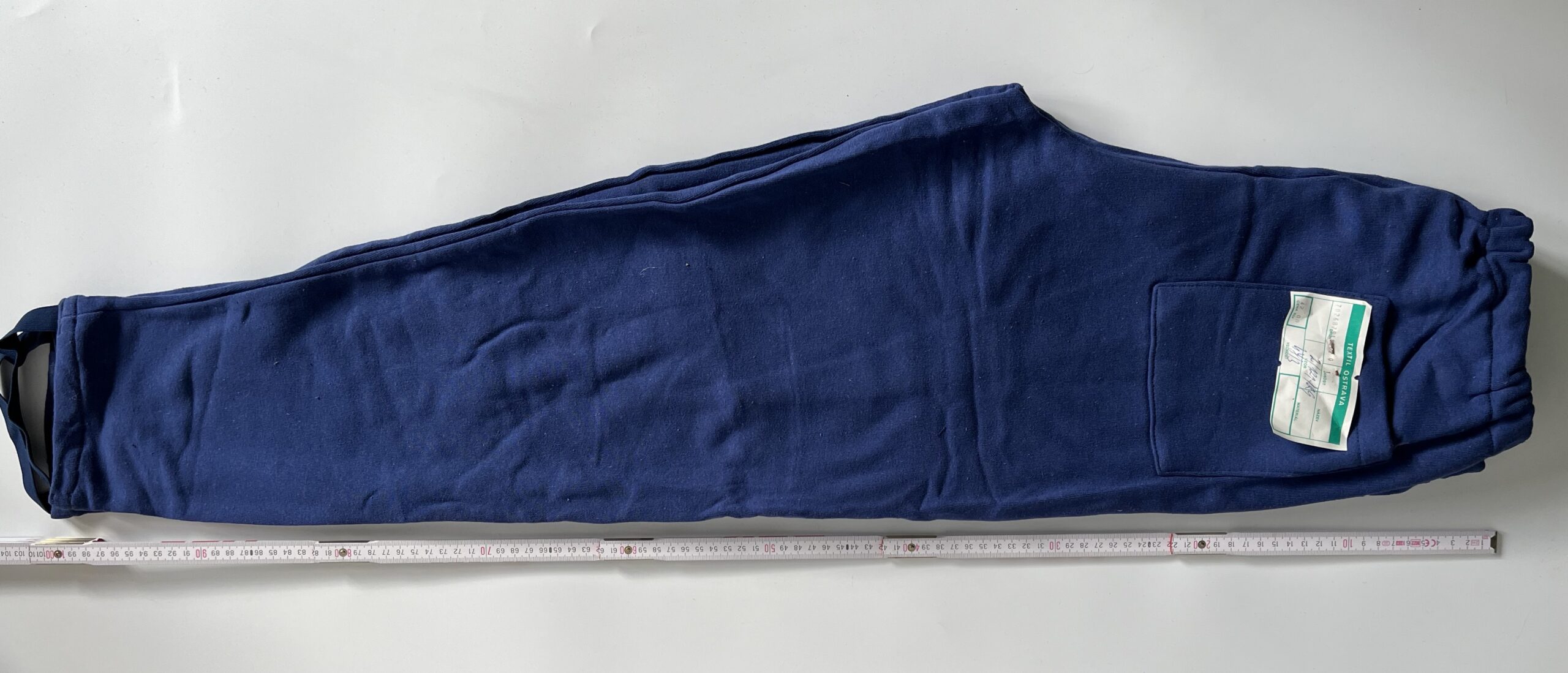 Konvolut sportovního oblečení z dob socialismu - tepláky, bundy - Obrázek 10