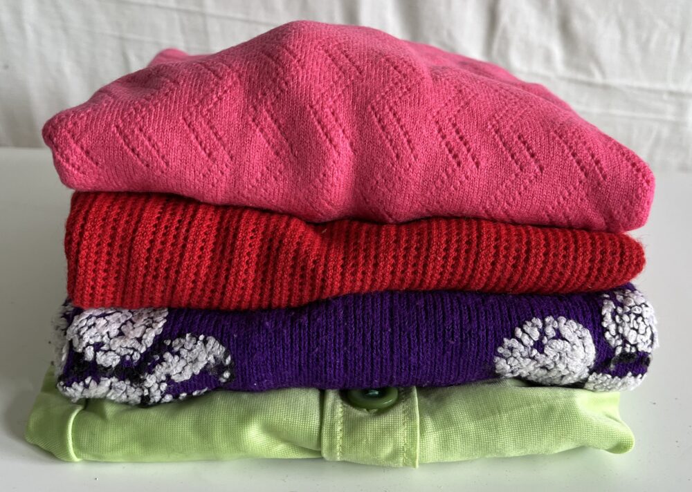 Konvolut dětského oblečení z dob socialismu 80 - léta