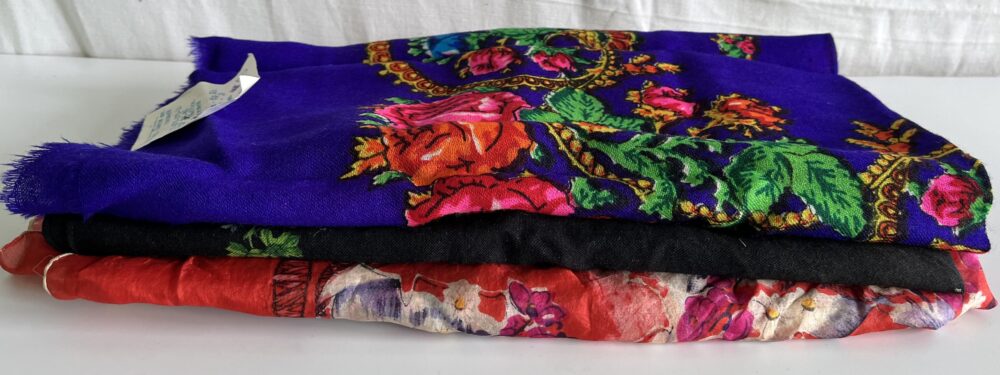 Konvolut šátků 1.pol.i 2.pol.20.stol.