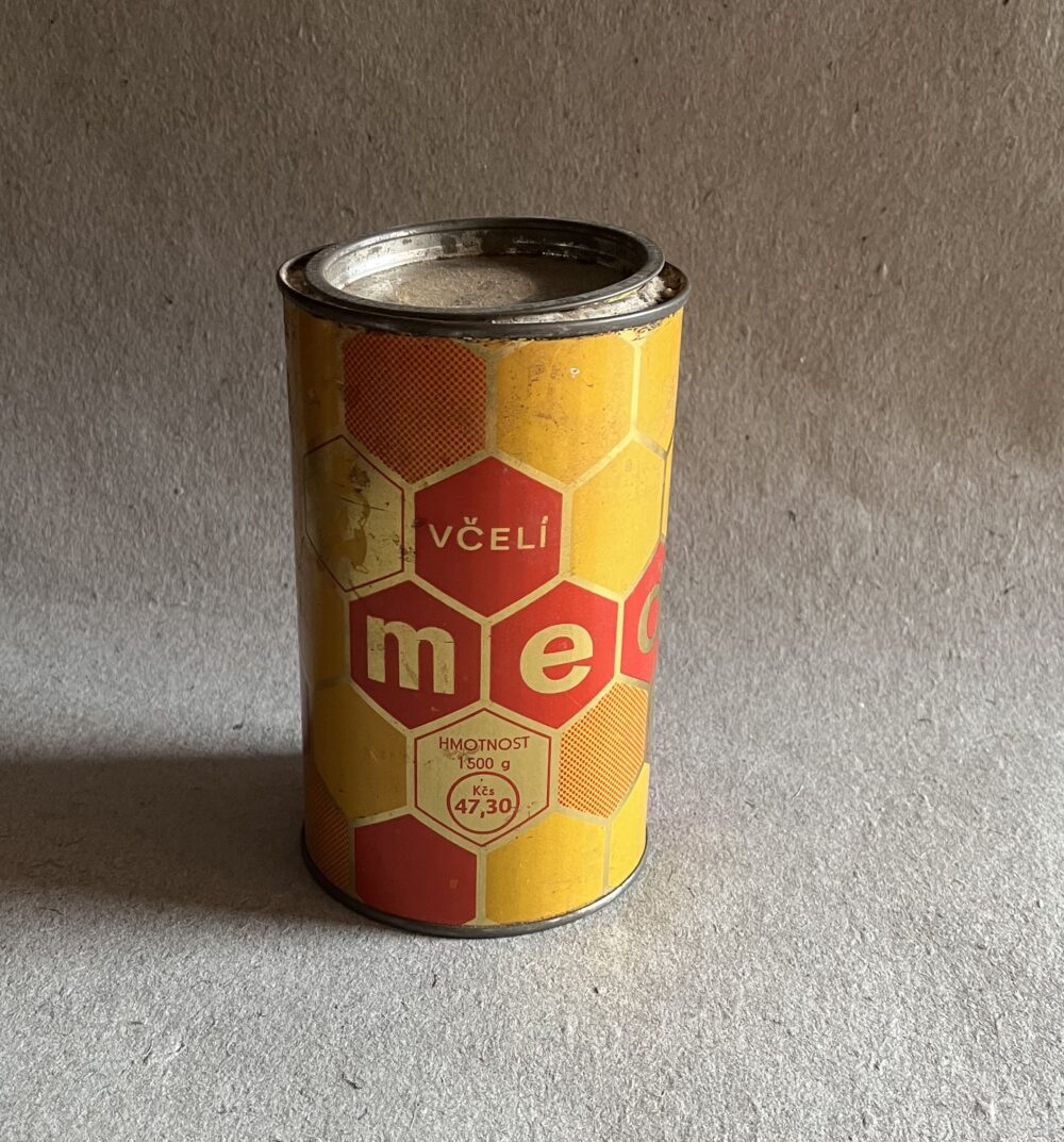 Plechová dóza - Včelí med, závod Včela Předboj 2.pol.20.stol.