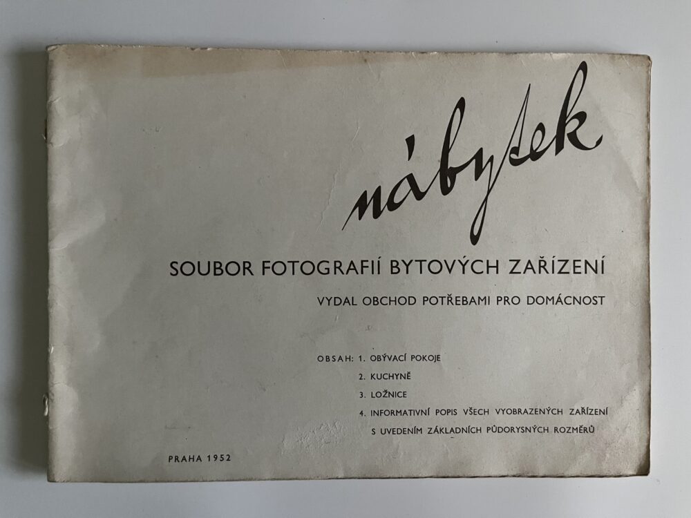 Katalog Nábytek - soubor fotografií bytových zařízení, 1952