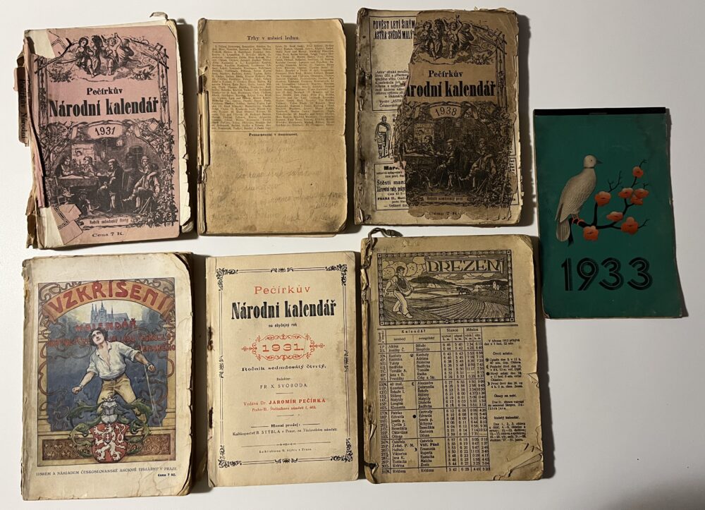 Konvolut - dobové kalendáře, rok 1912 - 1938 7 ks