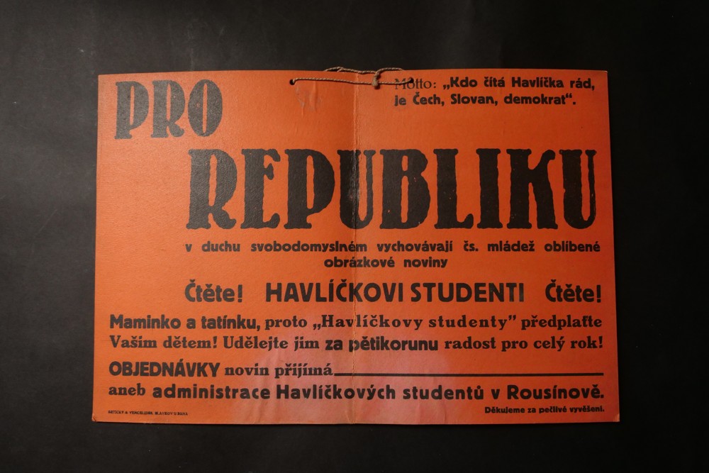 Tvrdá pap.cedule Pro republiku, reklama na noviny 1.pol.20.stol.