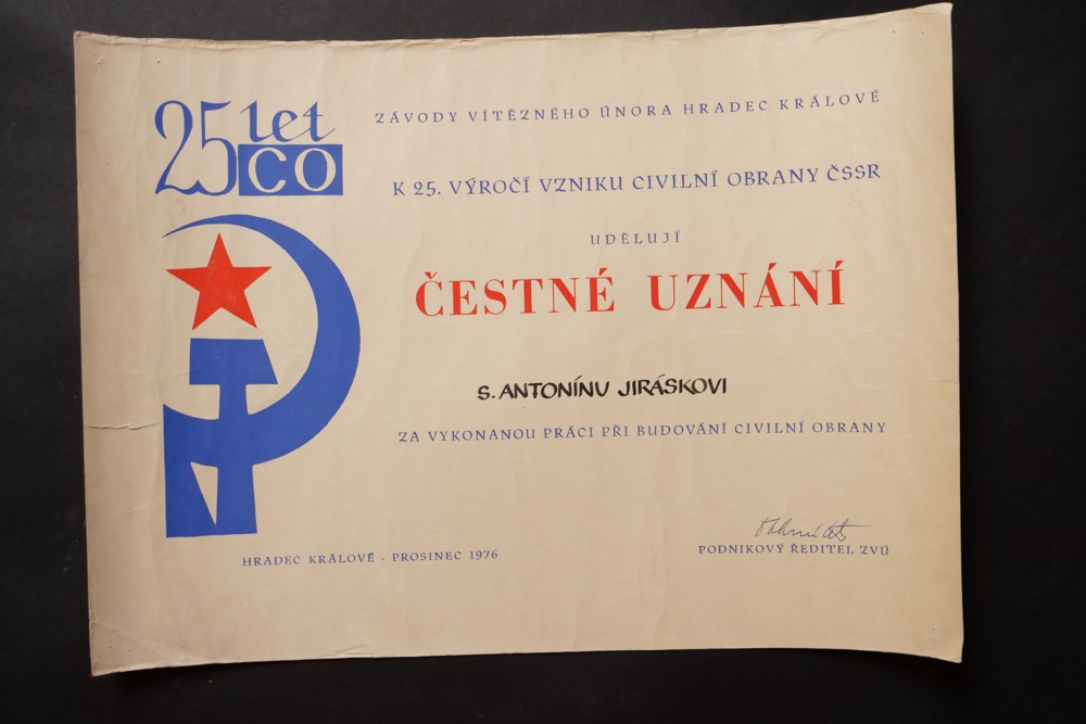 Čestné uznání s.Ant. Jiráskovi za práci při budování civilní obrany