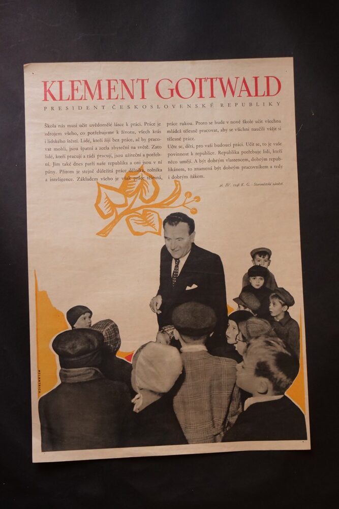 Plakát Klemnnt Gottwald mluví k dětem, Staroměstské nám. 1948