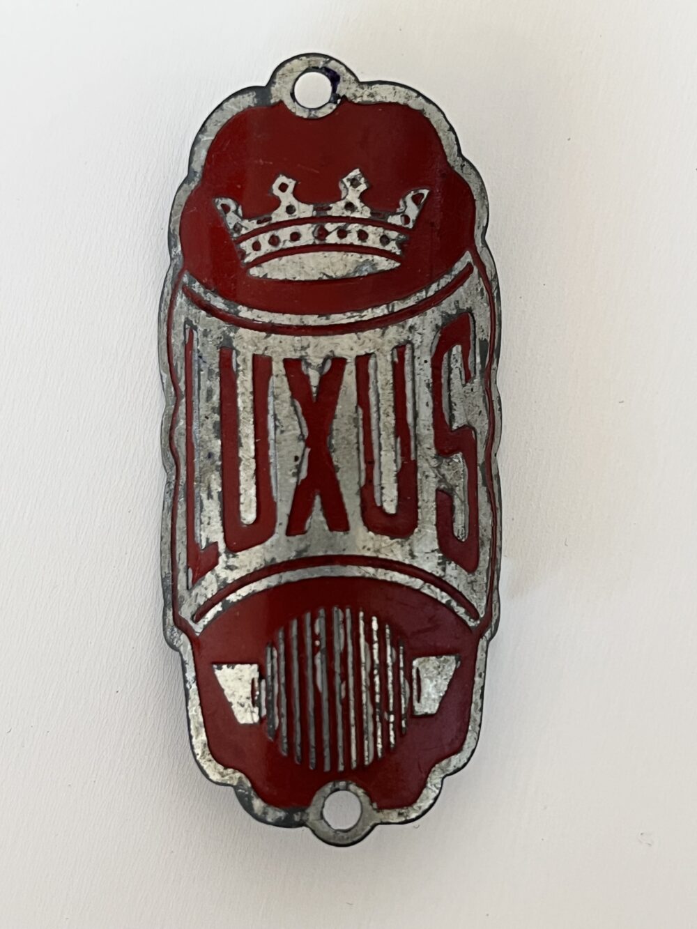Historický kovový štítek z jízdního kola LUXUS